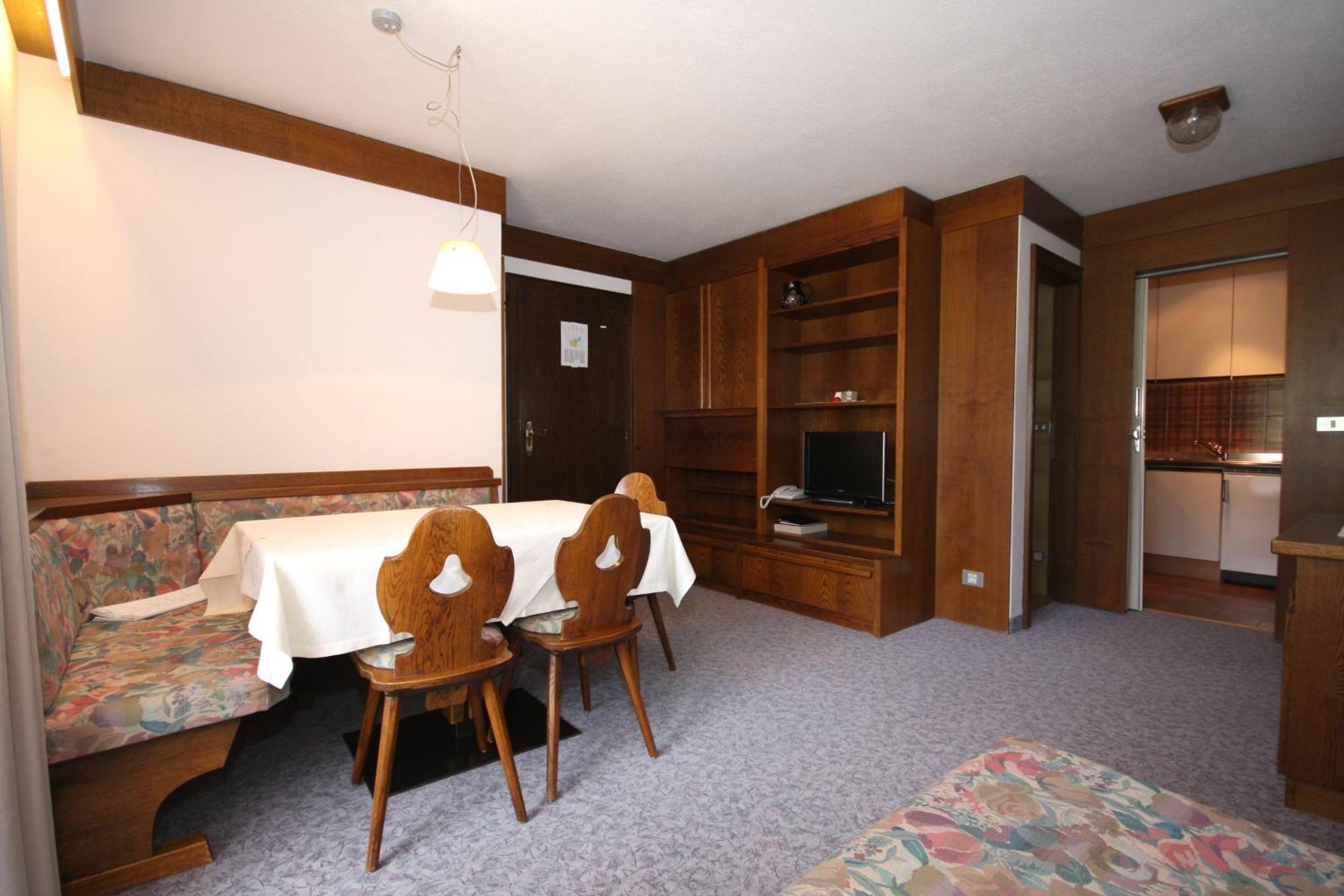 Apartments Residence Alta Badia Colfosco Rom bilde