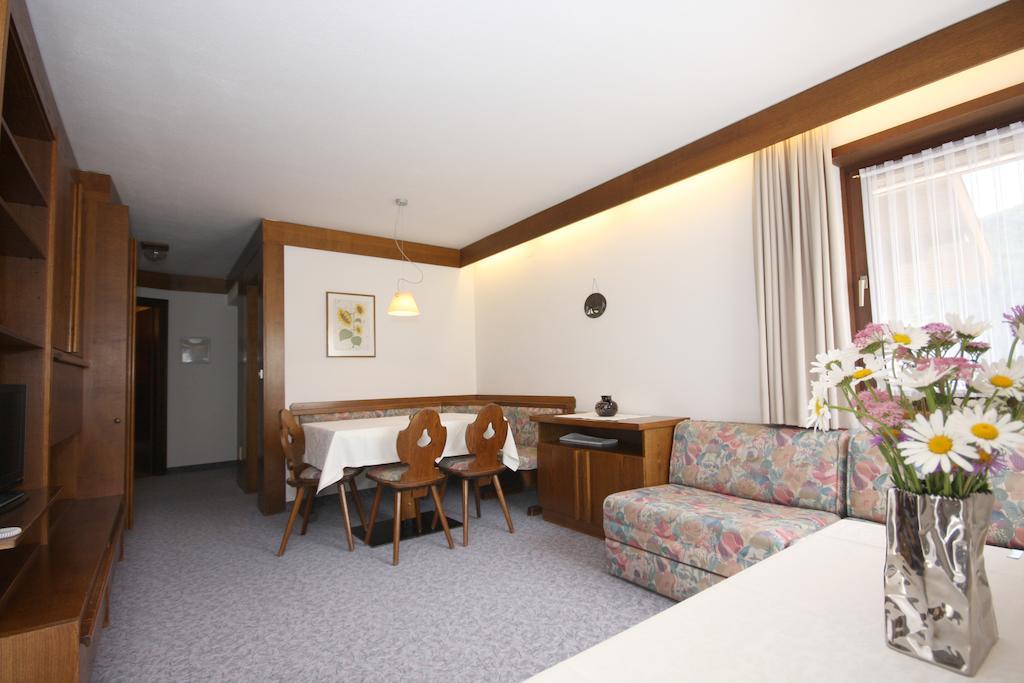 Apartments Residence Alta Badia Colfosco Rom bilde